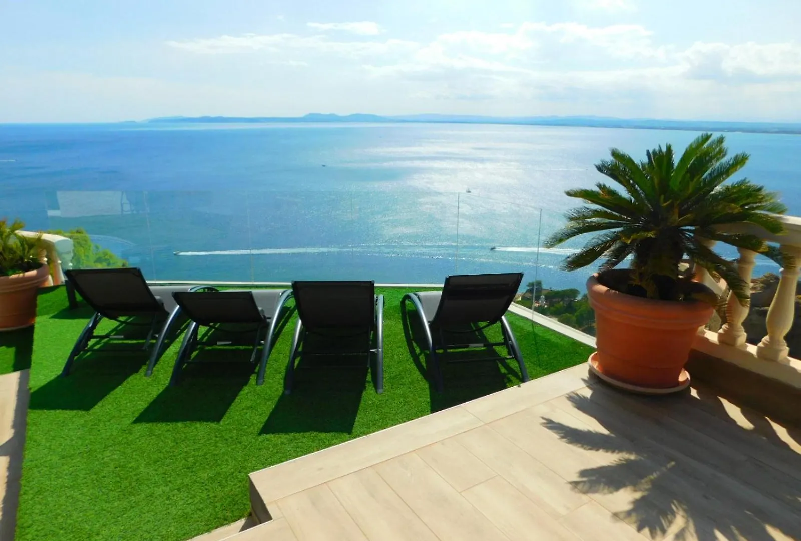Holiday home Gmid Immo A228 Casa Unica Villa Roses