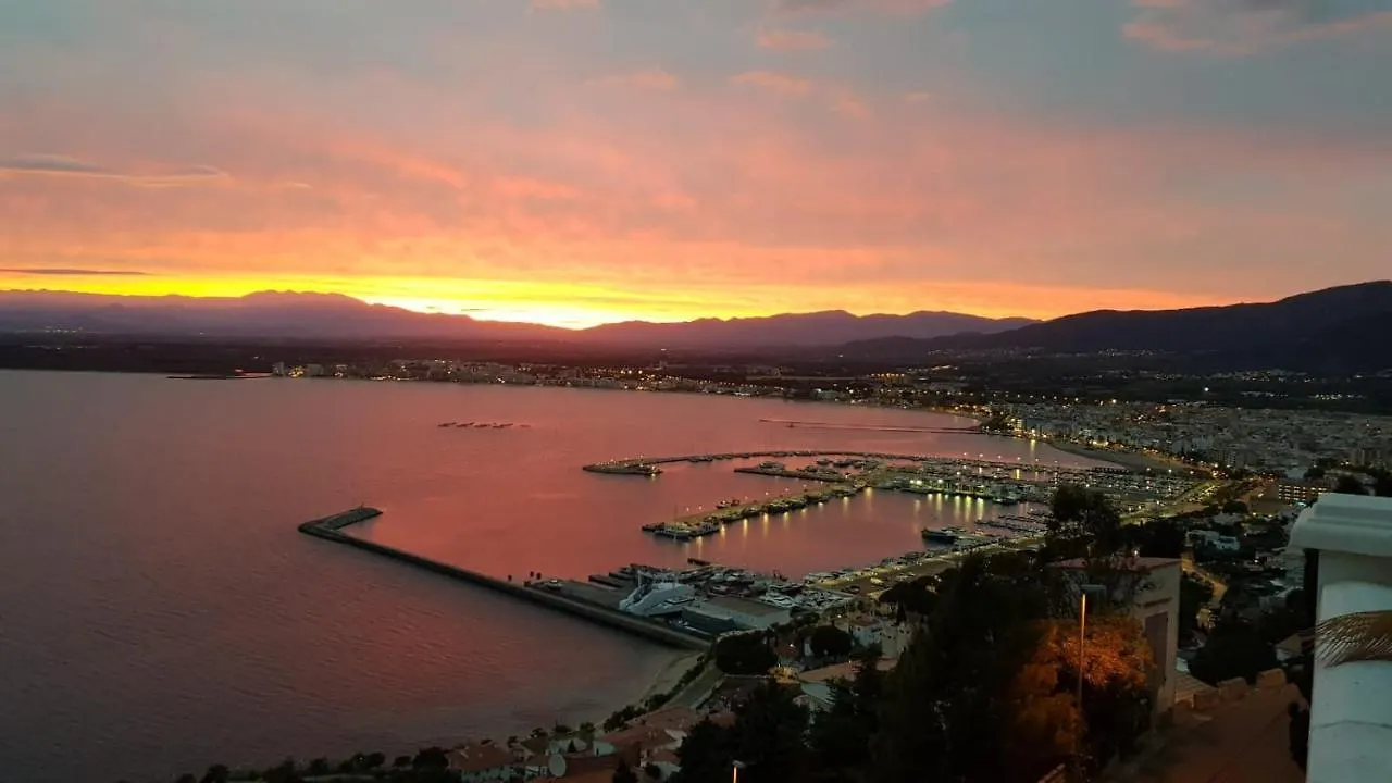 Villa Gmid Immo A228 Casa Unica Roses 0*,  Spagna